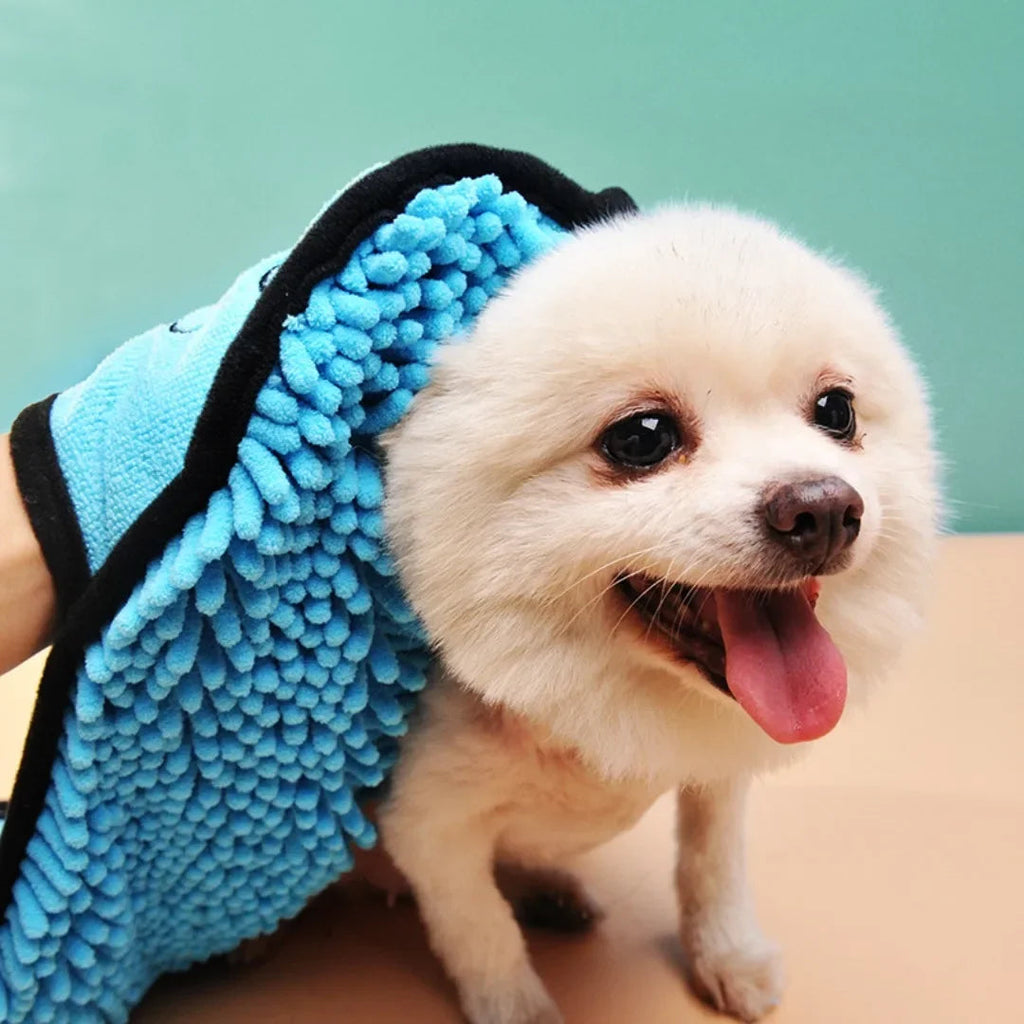 Super Absorbent Dog Towel with Hand Pockets – Quick-Dry Chenille Pet Bath Towel PeakPaws Co.