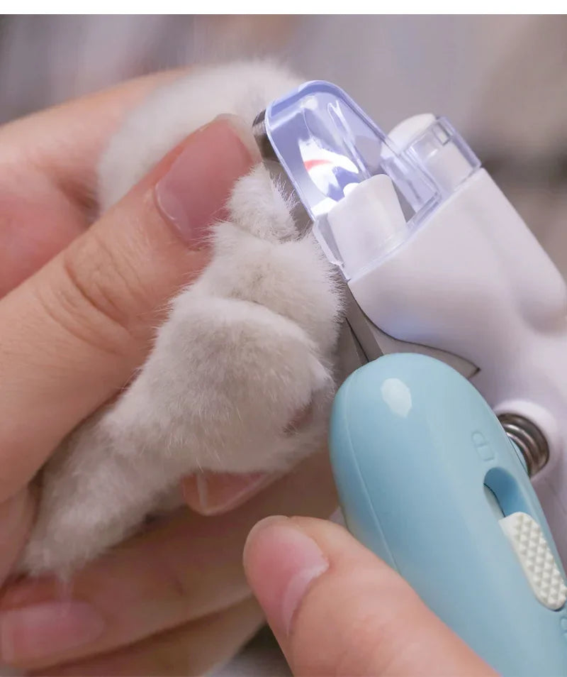 LED Dog Nail Clippers – Professional Pet Nail Trimmer with Light PeakPaws Co.