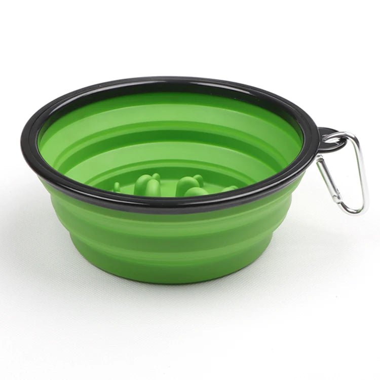 green Collapsible Slow Feeder Dog Bowl – Portable Anti-Gulping Travel Bowl with Carabiner 350ml/1000ml - PeakPaws Co.