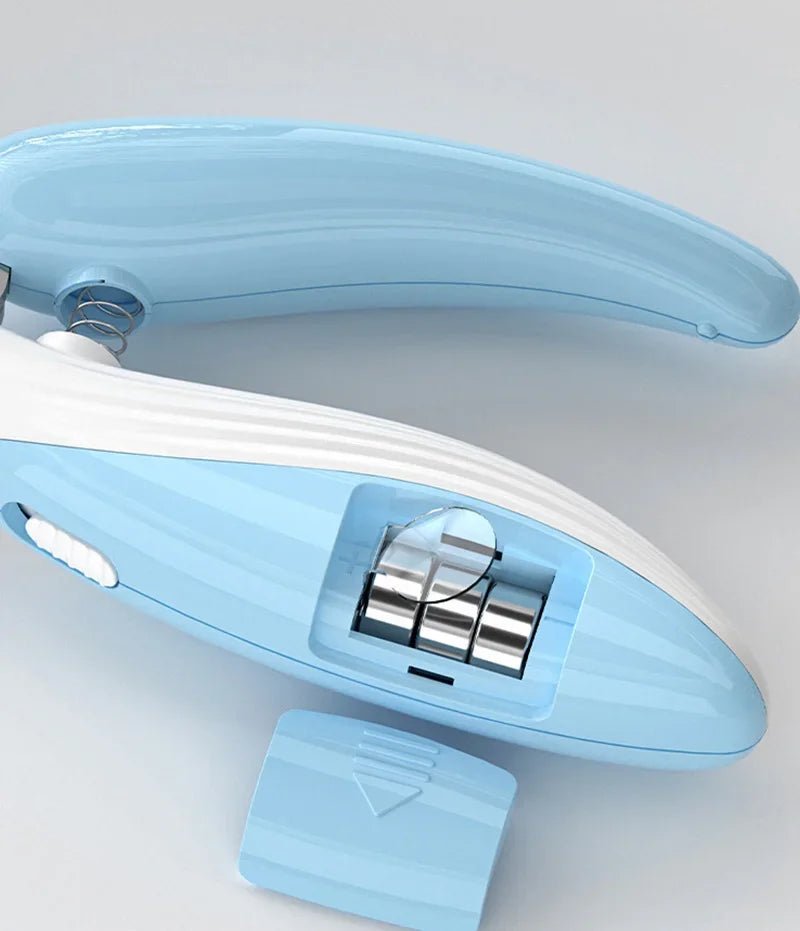 LED Dog Nail Clippers – Professional Pet Nail Trimmer with Light - PeakPaws Co.