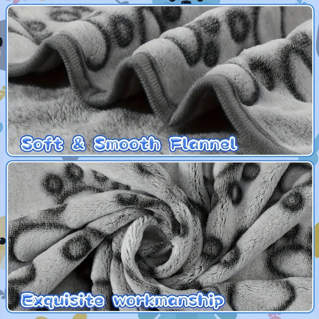 Soft Fluffy Dog Blanket – Warm Paw Print Pet Blanket in 5 Sizes - PeakPaws Co.